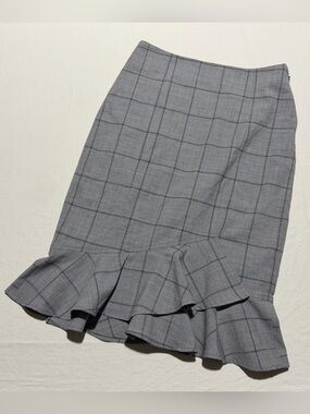 Banana Republic wool Windowpane Ruffle-Hem Skirt